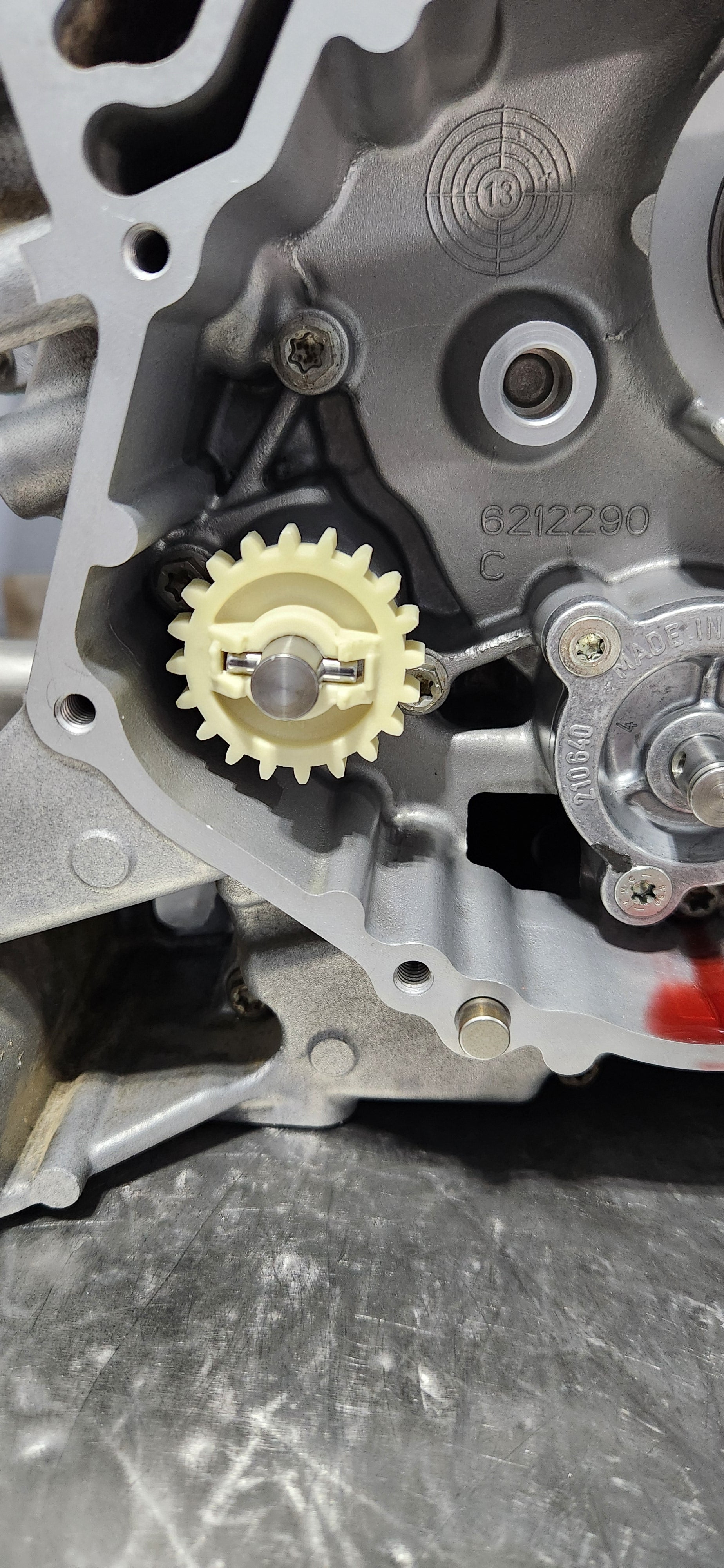 CANAM VTWIN EXTERNAL WATER PUMP GEAR