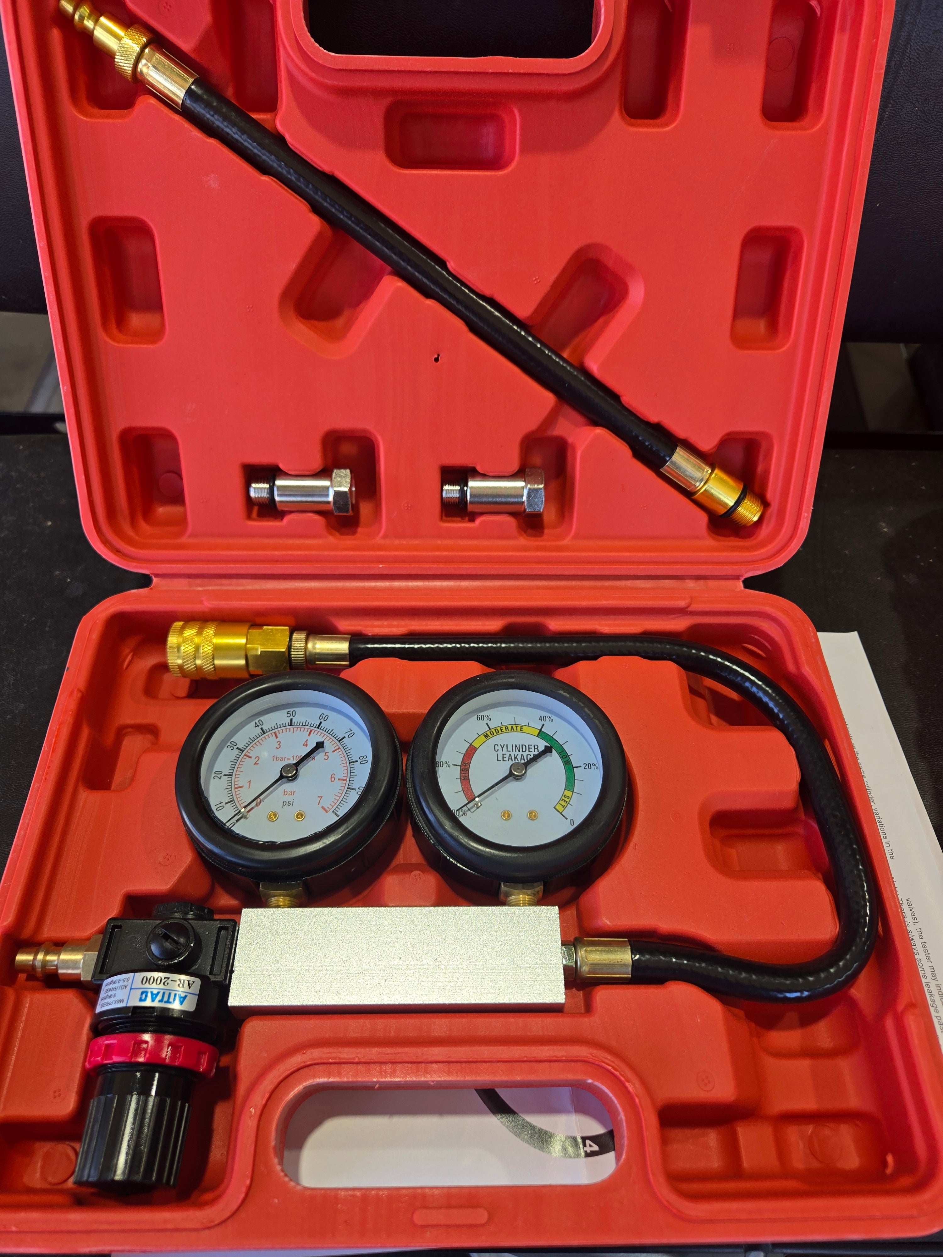 ENGINE LEAK DOWN TEST KIT.