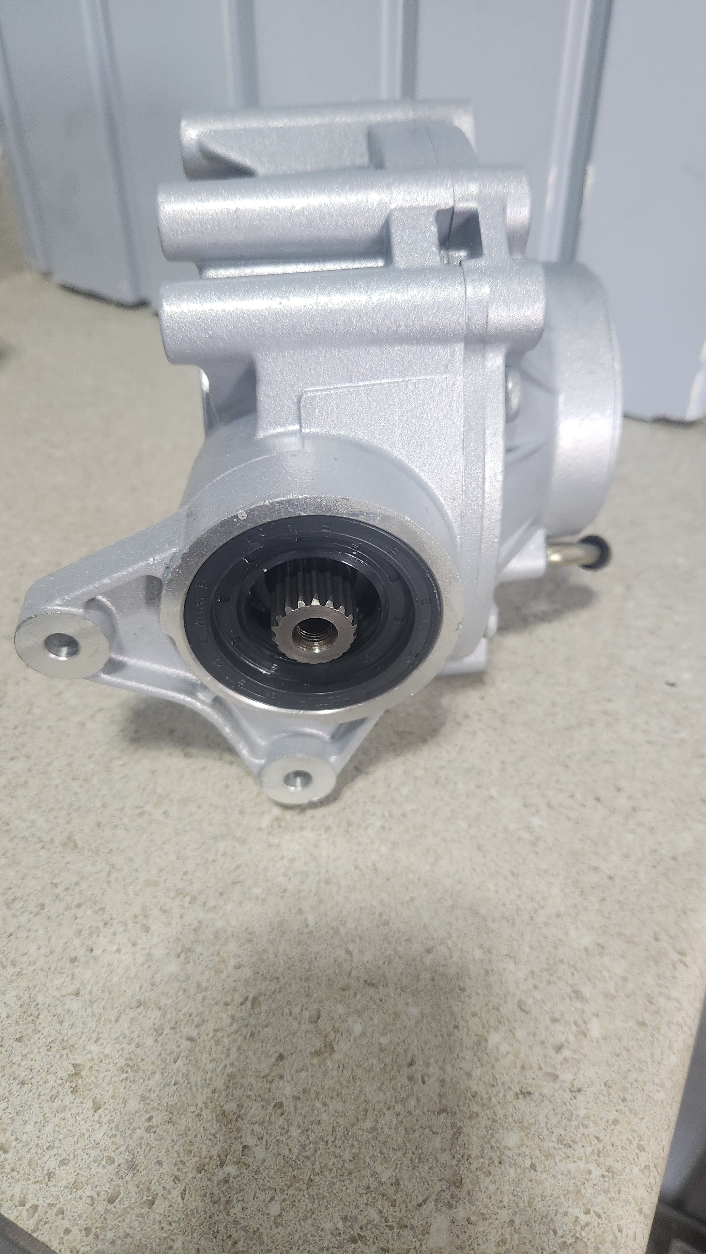 CANAM G1 ATV /2011-2013 COMMANDER REAR DIFFERENTIAL (6 MONTH WARRANTY)