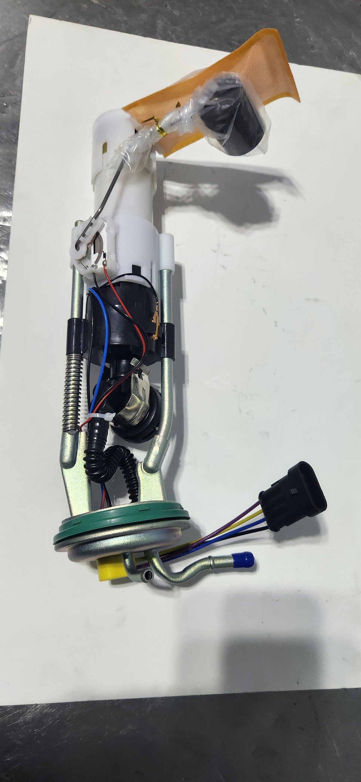 CANAM MAVERICK & COMMANDER FUEL PUMP ASSEMBLY