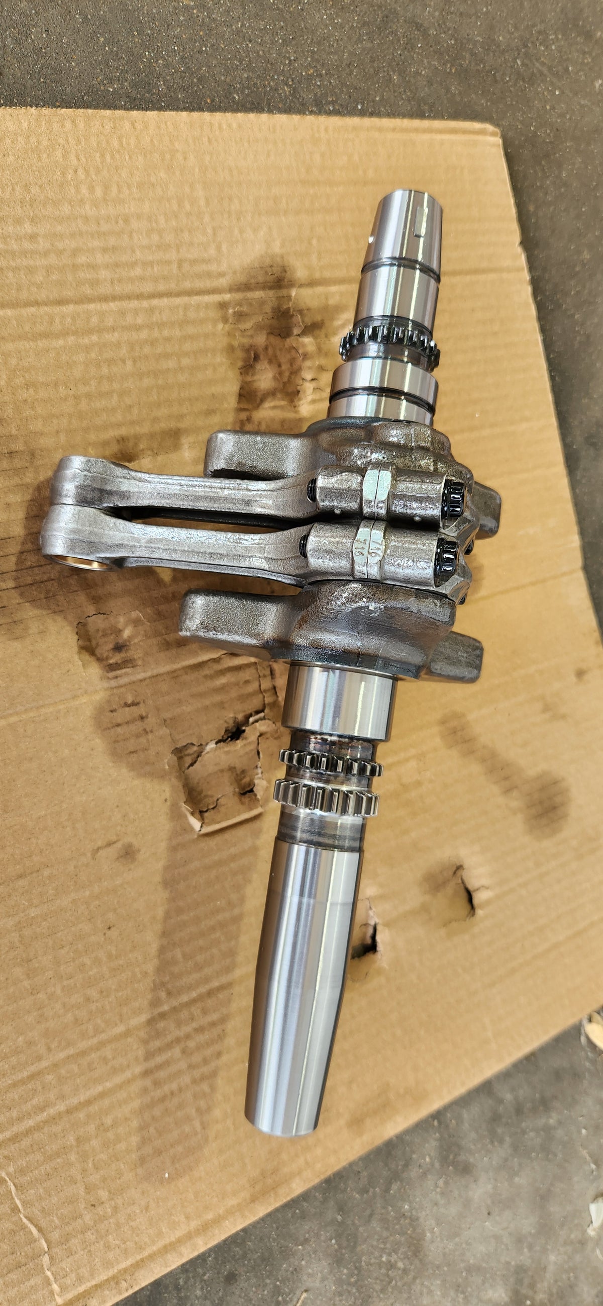 CANAM DEFENDER HD8/TRAXTER HD8/MAV TRAIL 800 CRANKSHAFT