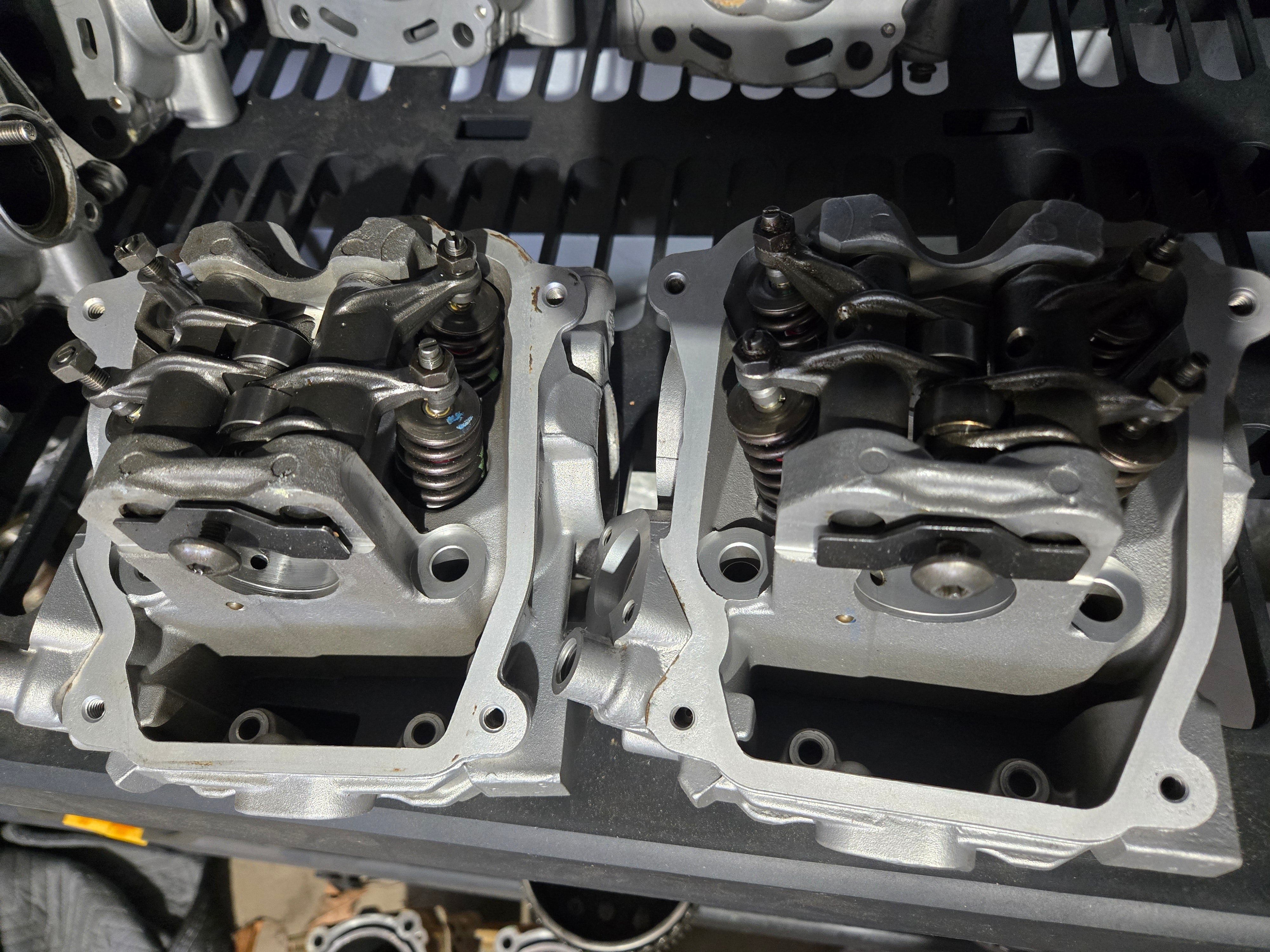 OEM CANAM MAVERICK HEADS ( USED SET)