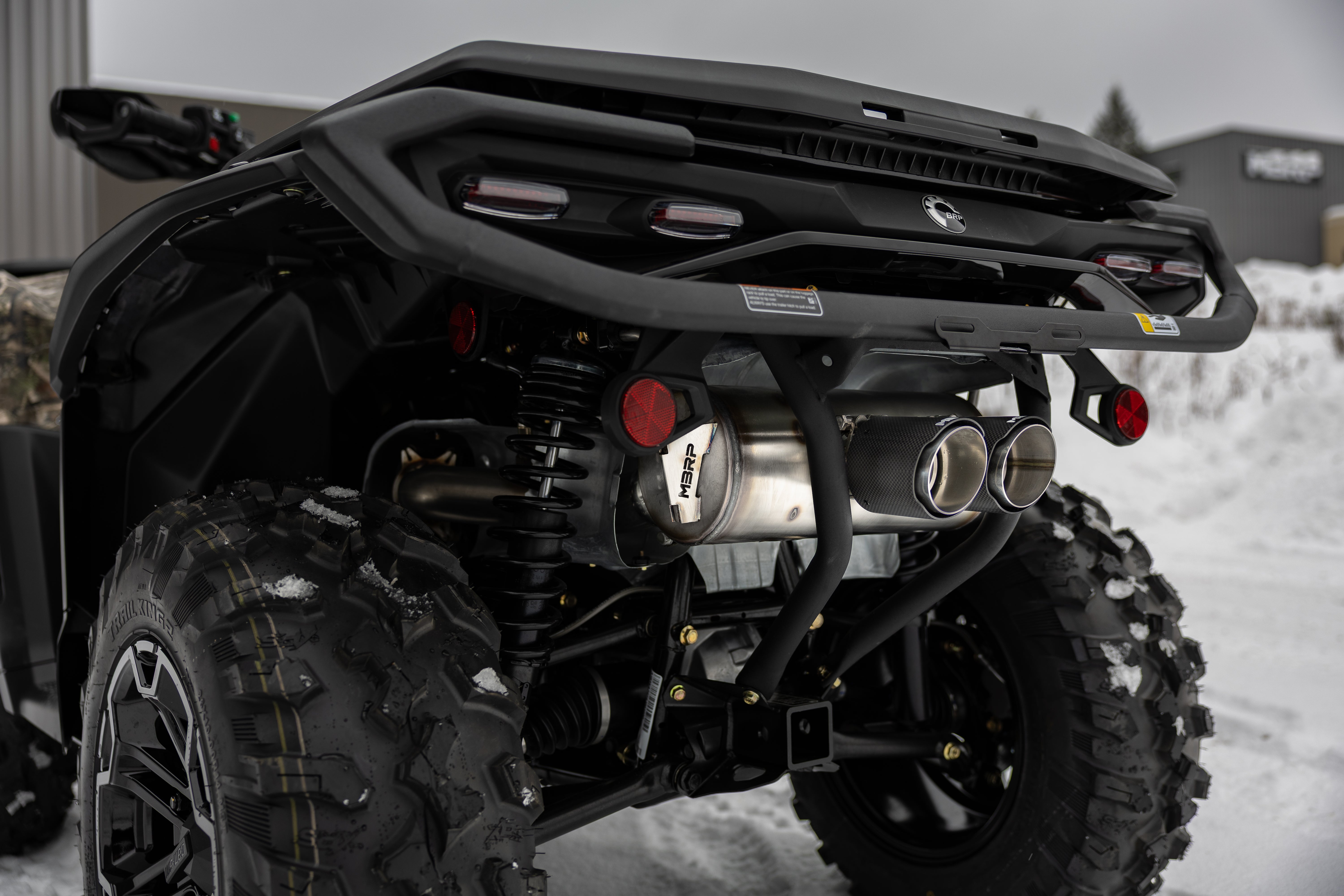 Performance Series, 6-Inch Single Slip-on, Dual Outlet with Carbon Fiber Tips.